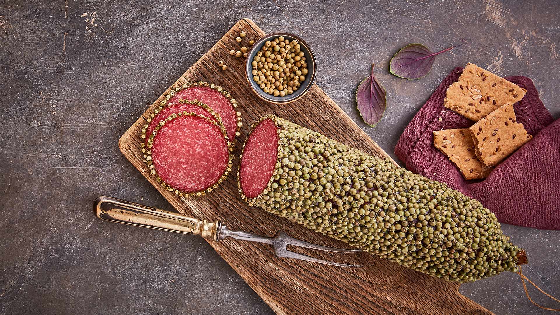 16 Header Reinert Theke Premium-Salami Peppsala 04511