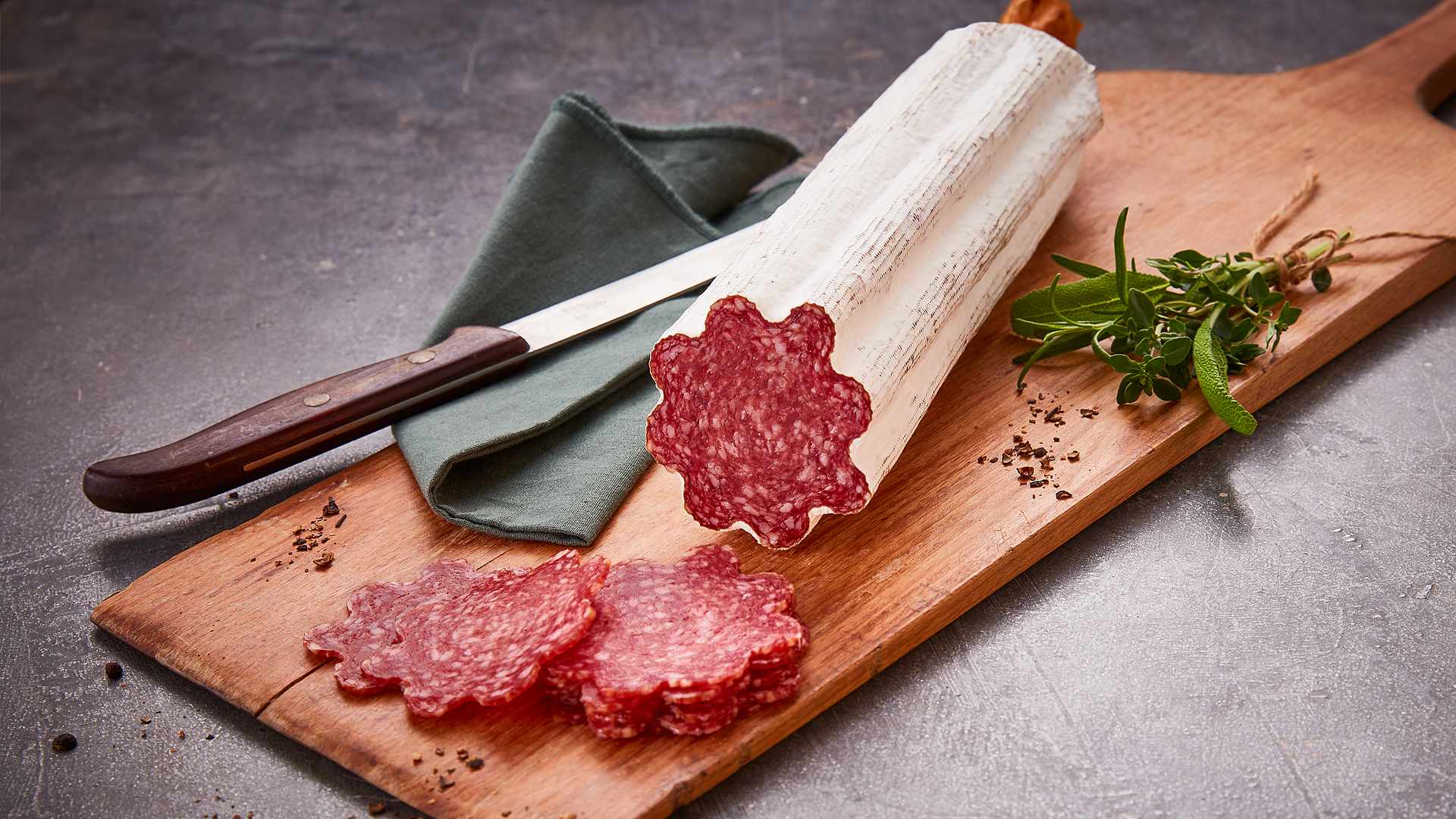 04 Header Reinert Theke Premium-Salami L-Aroma 09011