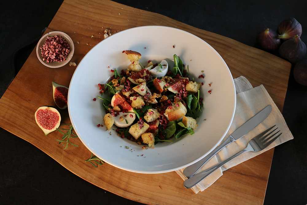 Fitness Salat-Bowl mit Reinert Schinken Nuggetz extra mager