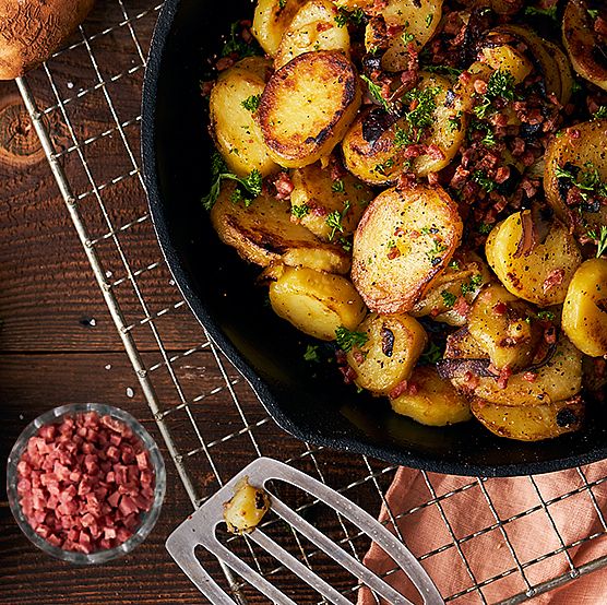 Bratkartoffeln mit Reinert Schinken Nuggetz herzhaft