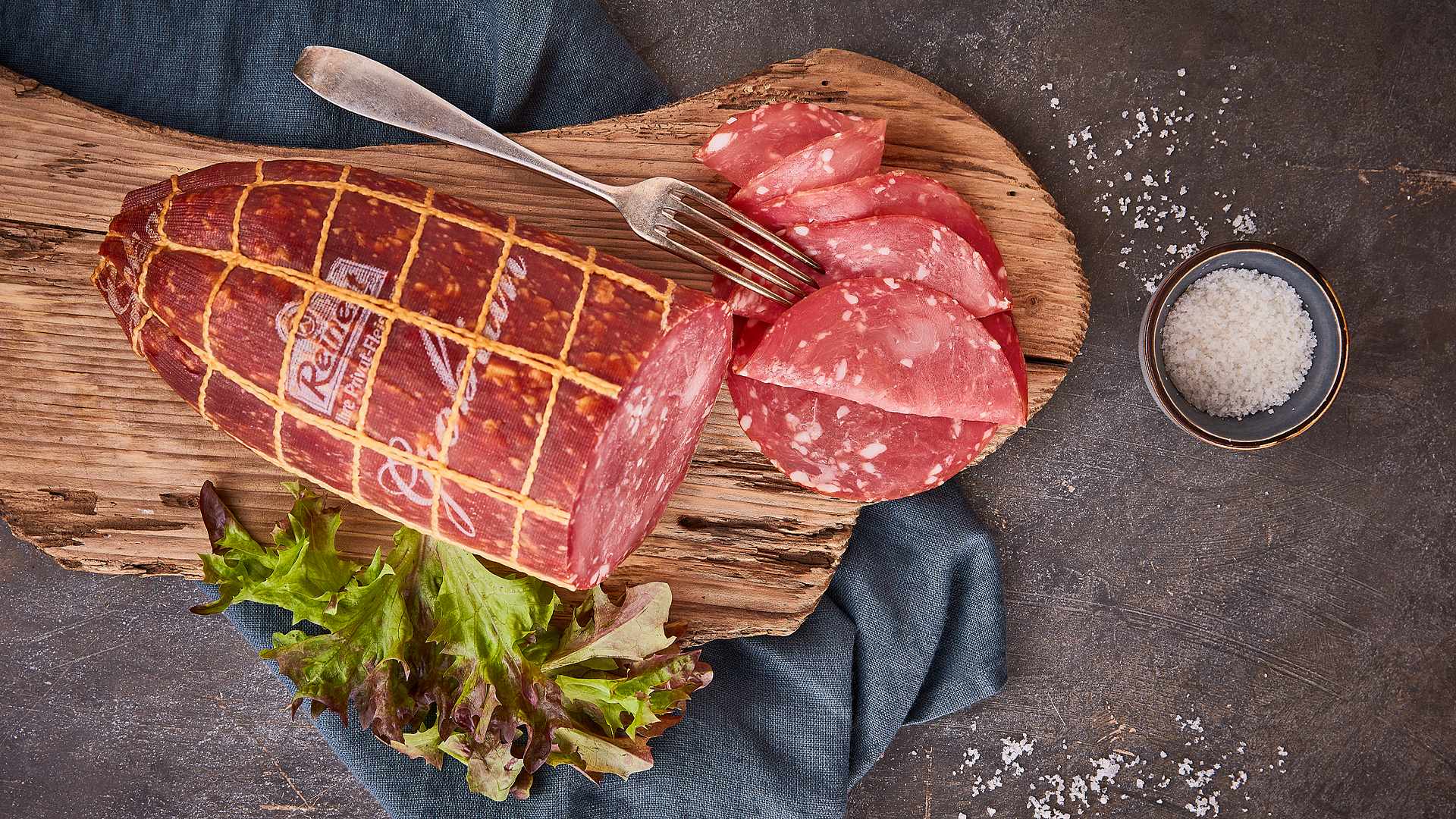 08 Header Reinert Theke Premium-Salami Grobian 10143